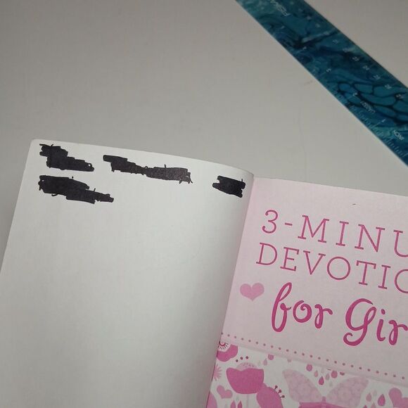 3-Minute Devotions for Girls – 180 Inspirational Readings – Janice Thompson - Picture 8 of 9